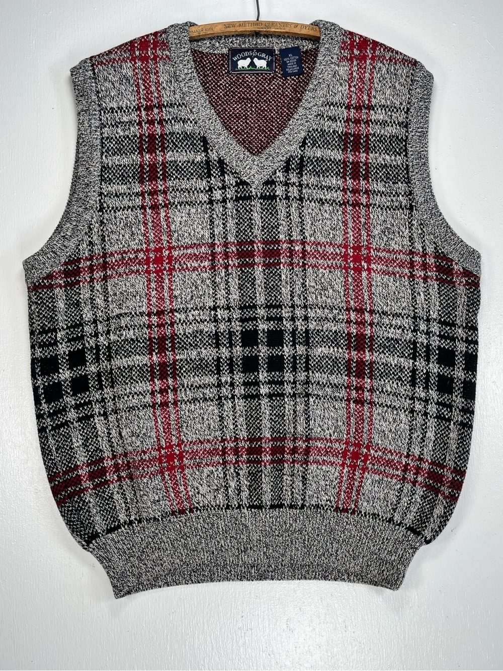 Vintage Woods & Gray Plaid Knit V-Neck Sweater Vest XL 100% Cotton Soft